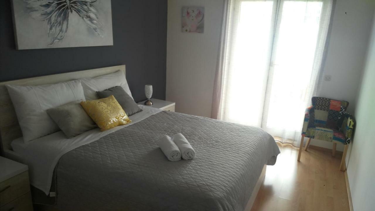 Apartments Zunic Trogir Exterior photo